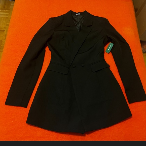Black two button built-in shorts blazer dress NWT - Picture 3 of 13